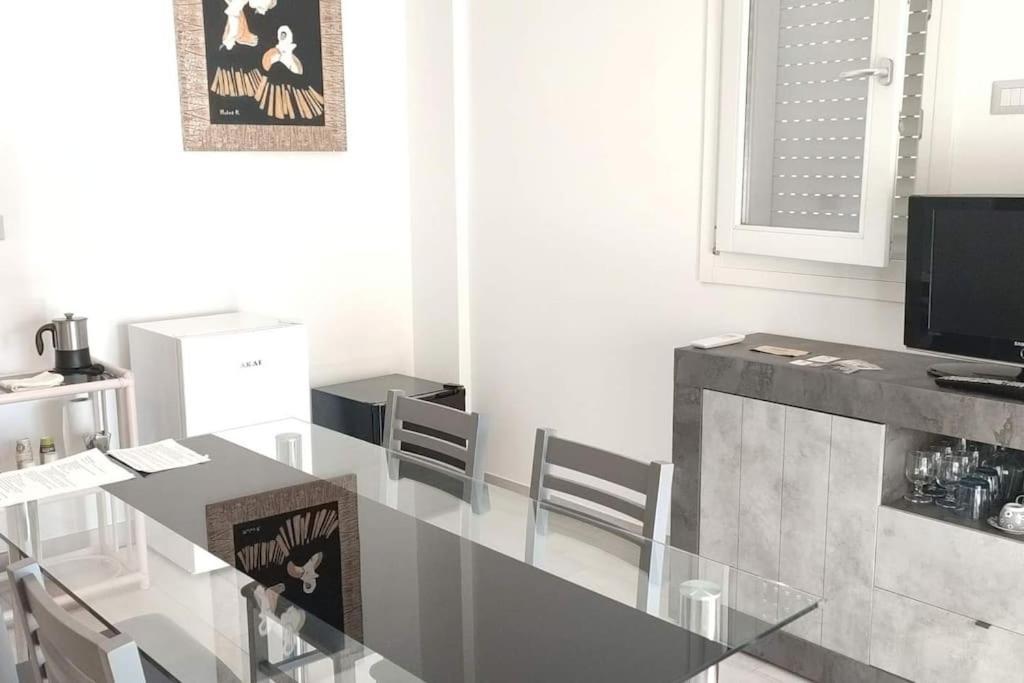 Lido Beach Apartments, Nuovi E Moderni, Vicino Alla Spiaggia Alghero Ngoại thất bức ảnh