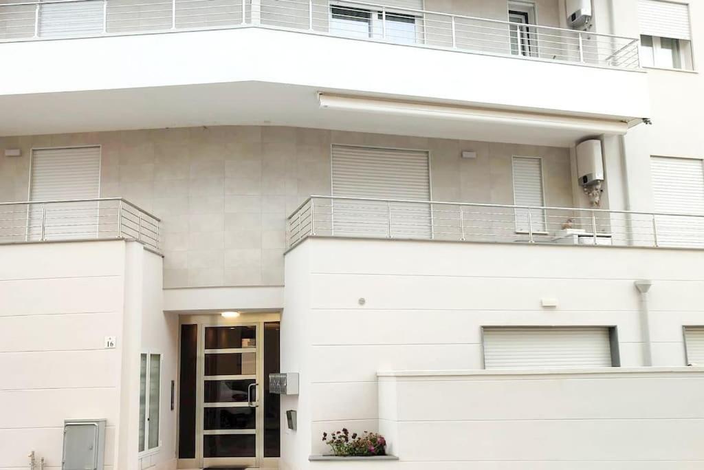 Lido Beach Apartments, Nuovi E Moderni, Vicino Alla Spiaggia Alghero Ngoại thất bức ảnh