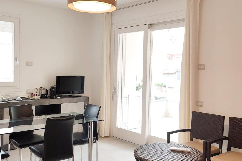 Lido Beach Apartments, Nuovi E Moderni, Vicino Alla Spiaggia Alghero Ngoại thất bức ảnh