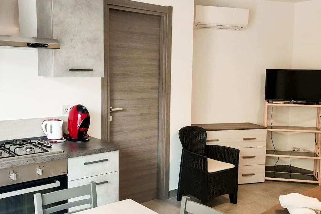 Lido Beach Apartments, Nuovi E Moderni, Vicino Alla Spiaggia Alghero Ngoại thất bức ảnh